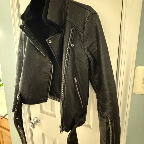 Topshop Black Leather Jacket with Fur Trim - Picture 5 of 10